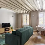 Charmant appartement climatisé en plein Marais